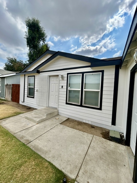 Residential exterior painting - Kern Painting
